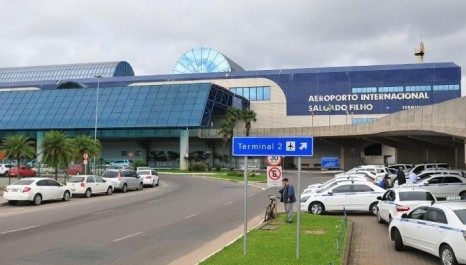 Aeroporto de Porto Alegre inaugura novo estacionamento