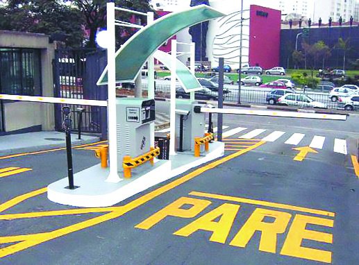 Cautelar derruba lei que dá carência em estacionamento (PB)