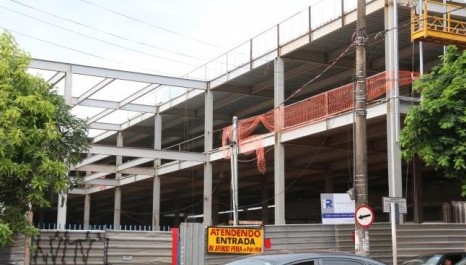 Com falta de vagas, Prefeitura dará incentivo para construção de estacionamento vertical (MS)