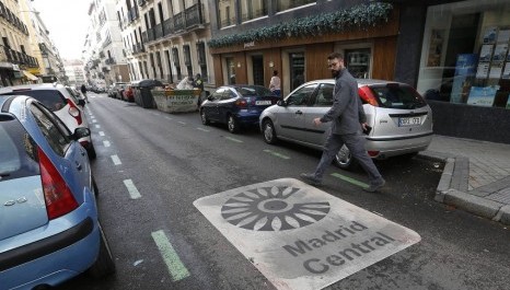 Madri restringe acesso ao centro da cidade para carros que não sejam elétricos