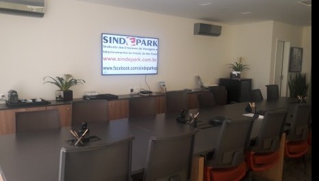 Um espaço para reuniões no Sindepark