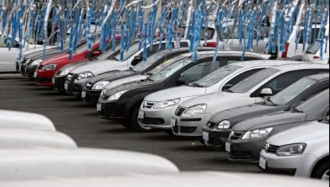 Vendas de carros usados crescem 8,9% até agosto