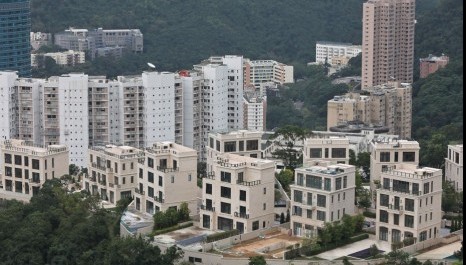 Vaga de estacionamento em Hong Kong é vendida por 1,3 milhão de dólares